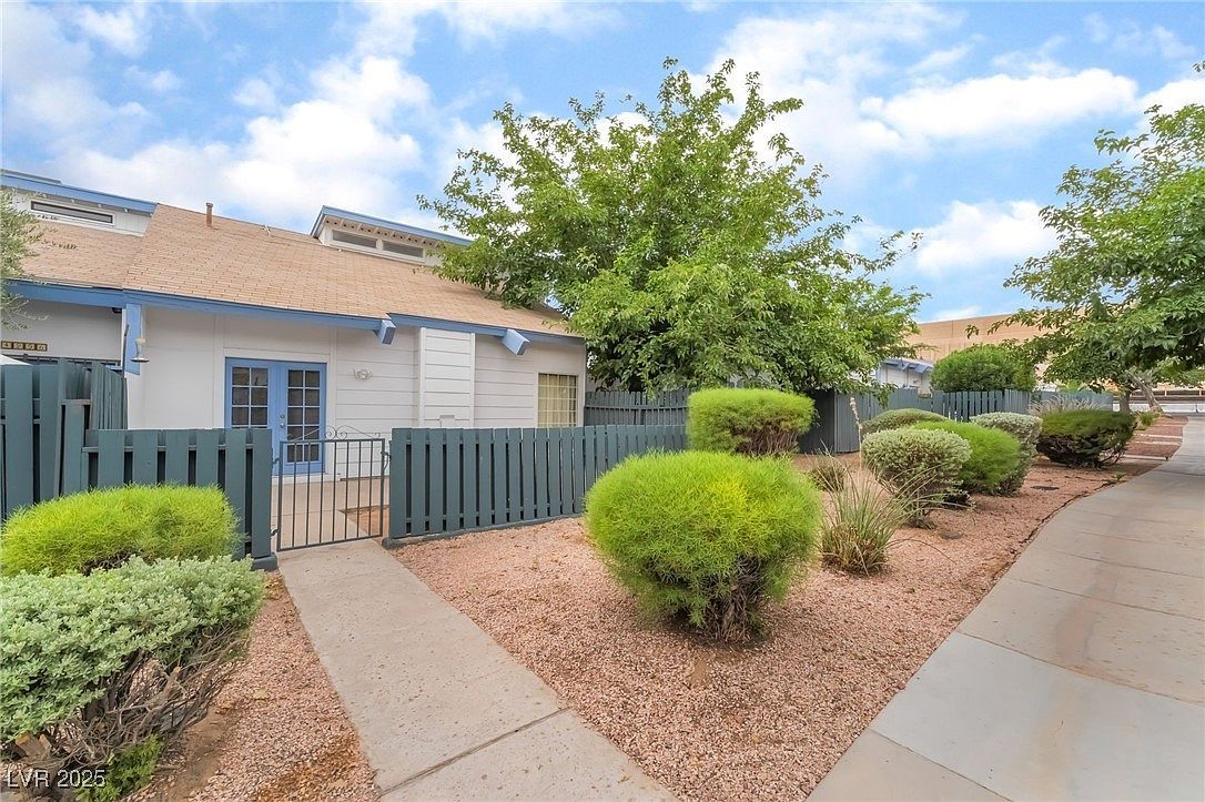 4252 White Sands Ave Las Vegas, NV 89121 - Thumbnail 3