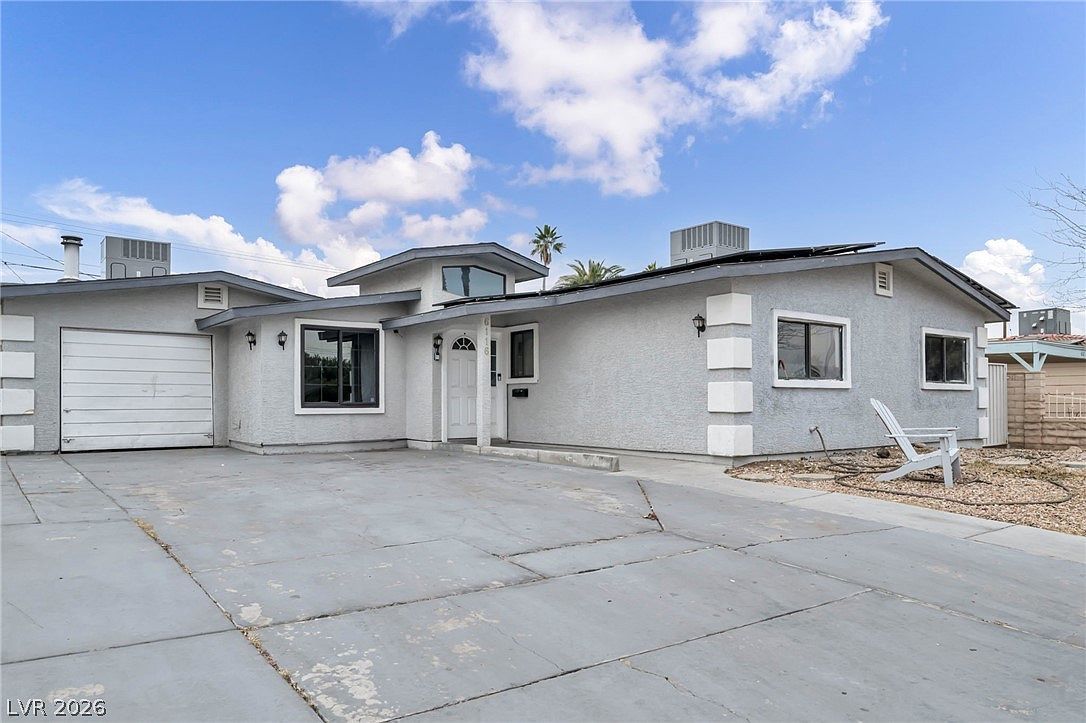 6116 Edgewood Cir Las Vegas, NV 89107 - Thumbnail 3