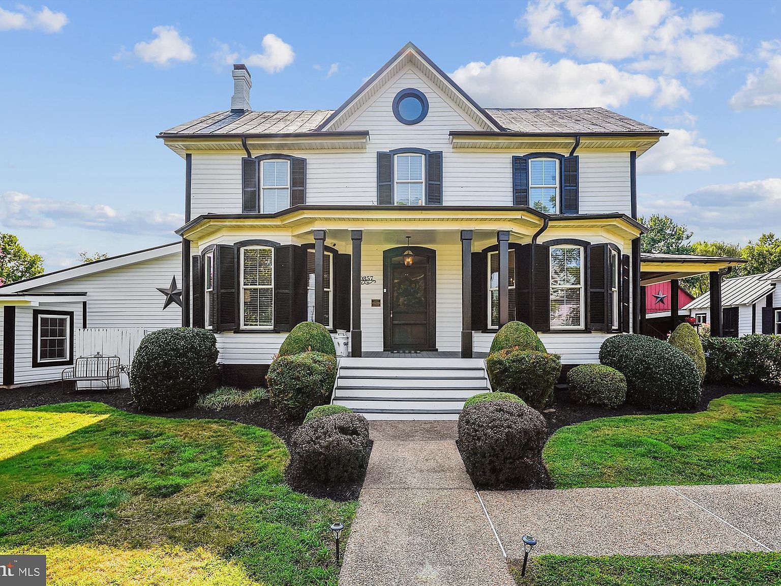 20857 Ashburn Rd Ashburn, VA 20147 - Thumbnail 3