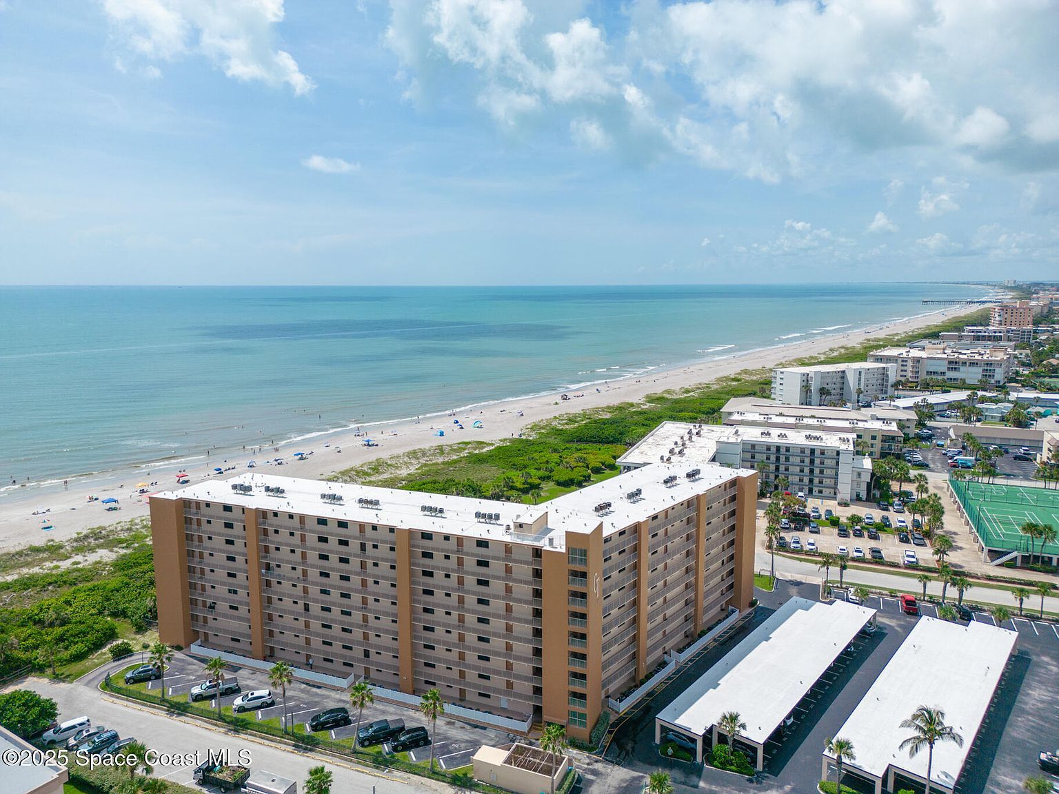 7520 Ridgewood Ave APT 906 Cape Canaveral, FL 32920 - Thumbnail 3