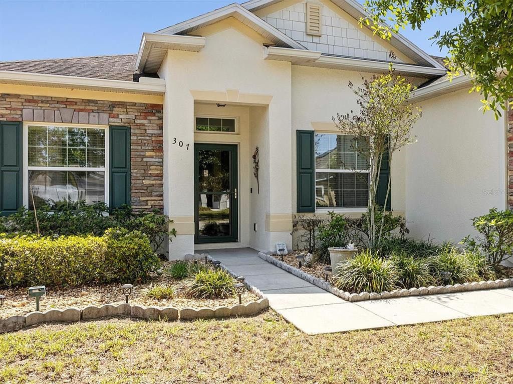 307 Gladesdale St Haines City, FL 33844 - Thumbnail 3