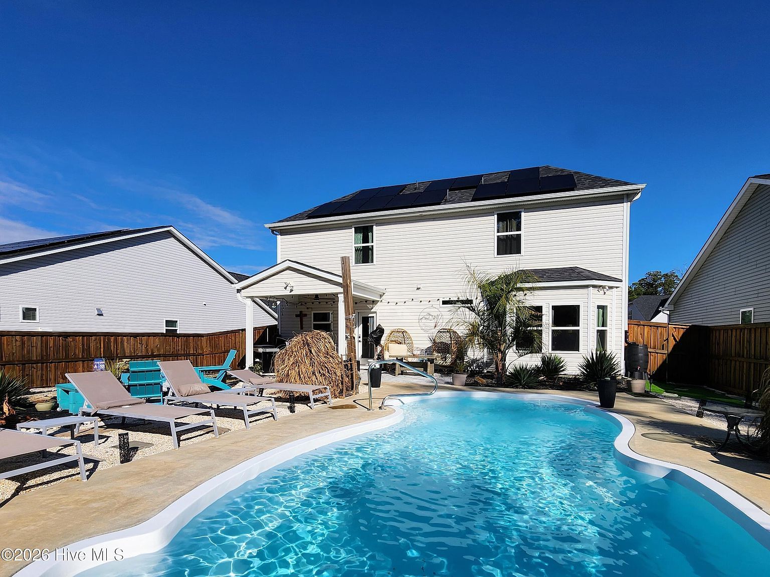 1133 Spincast Rd Southport, NC 28461 - Thumbnail 3