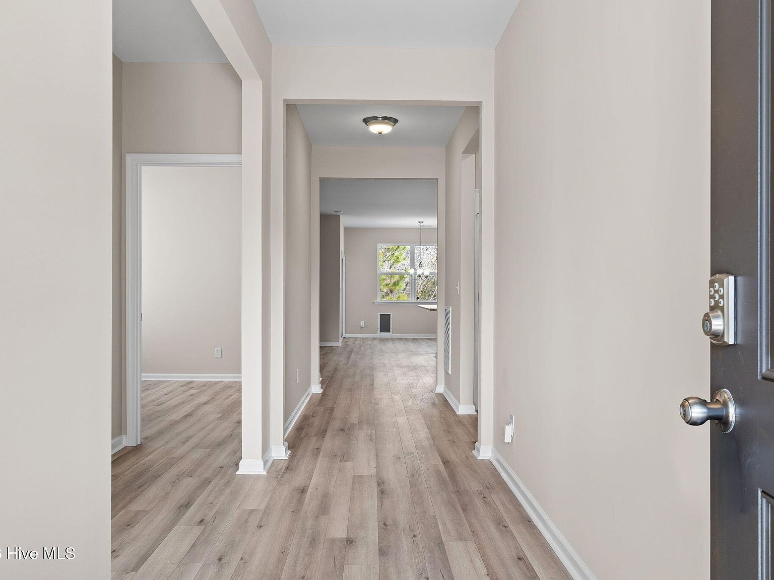 1608 Godney Ct SE Bolivia, NC 28422 - Thumbnail 3