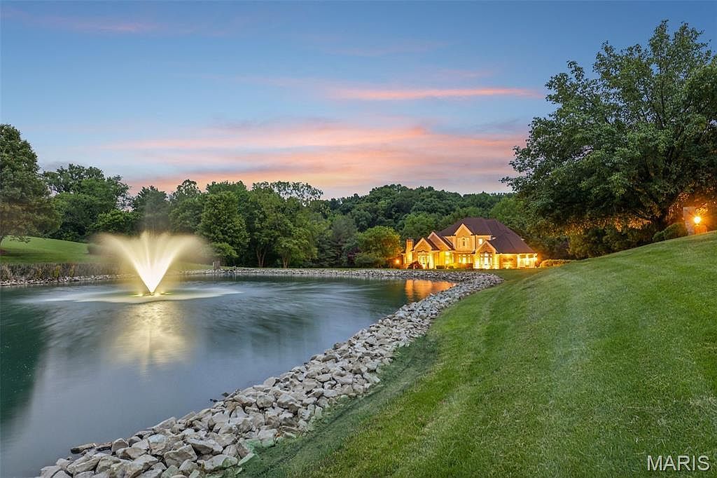 8501 Dupont Ln Belleville, IL 62223 - Thumbnail 3