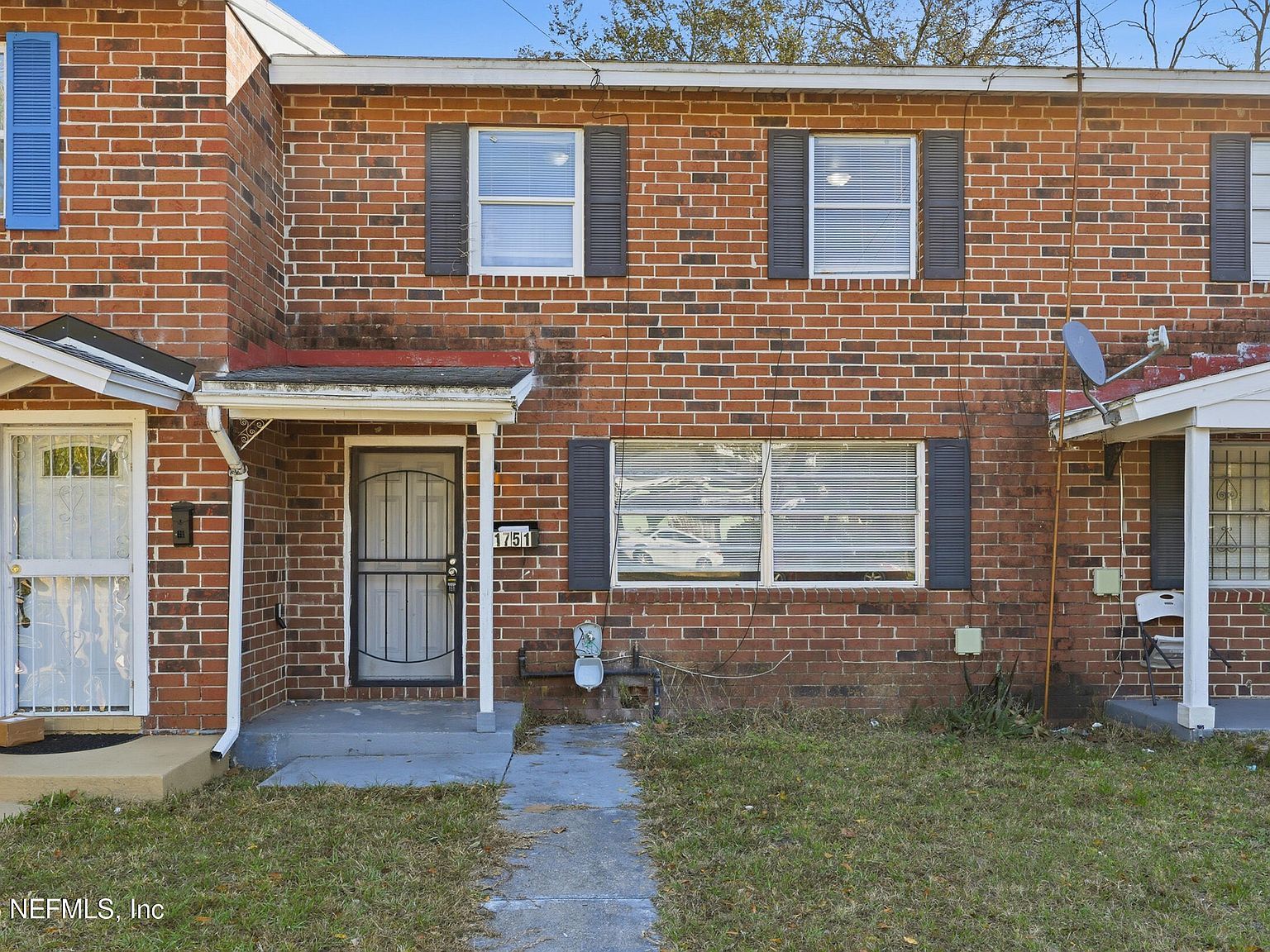 1751 Powhattan St Jacksonville, FL 32209 - Thumbnail 3