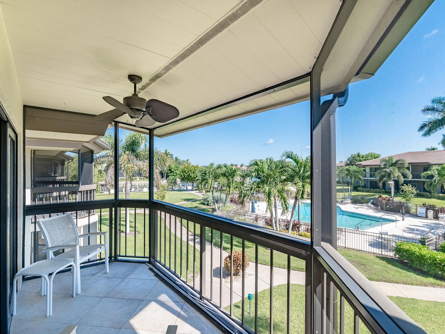 513 Seaview Ct APT P3 Marco Island, FL 34145 - Thumbnail 3