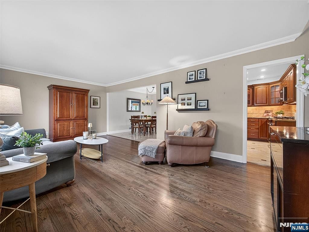 232 Momar Dr Ramsey, NJ 07446 - Thumbnail 3