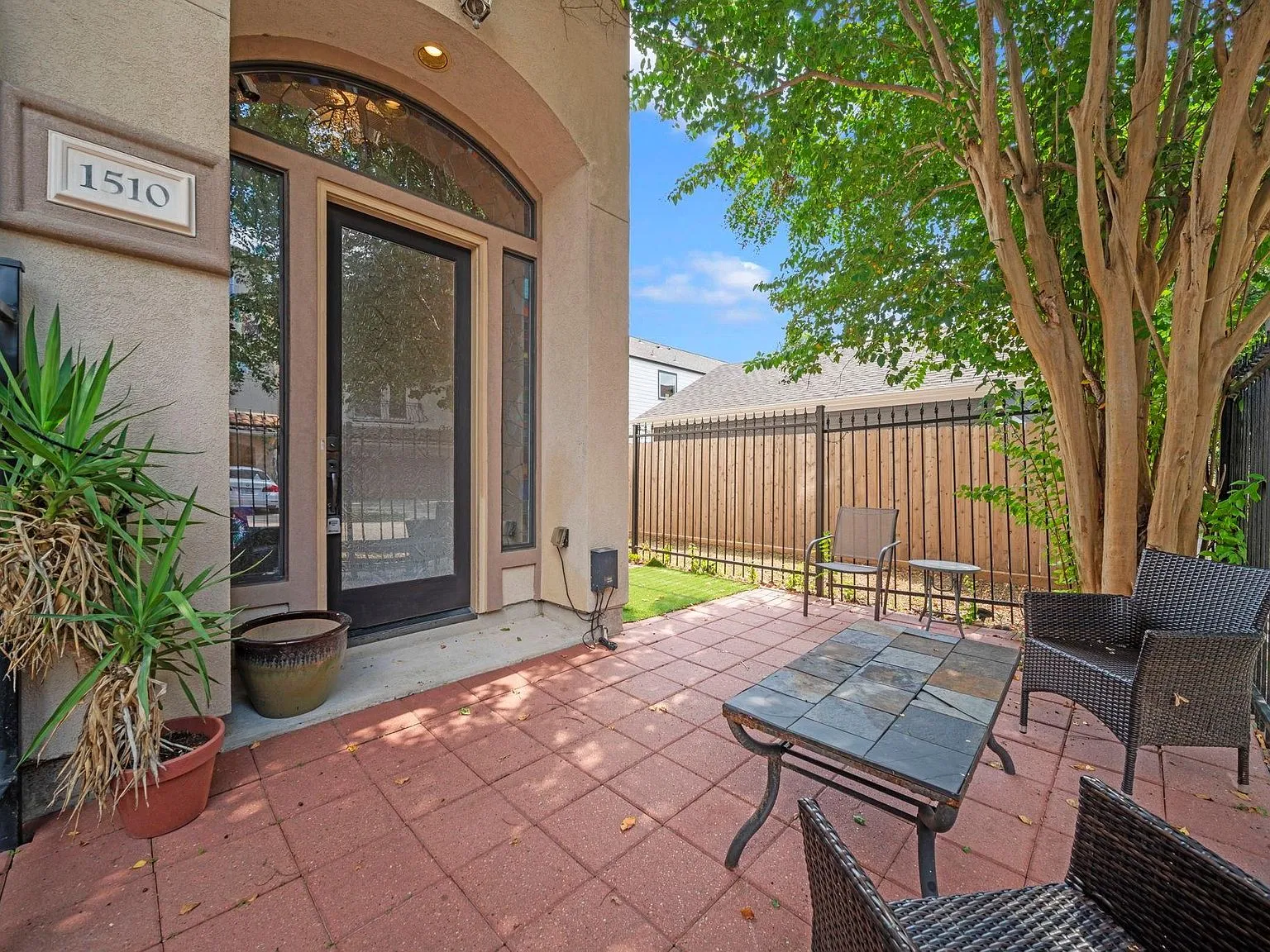 1510 Reinerman St Houston, TX 77007 - Thumbnail 3