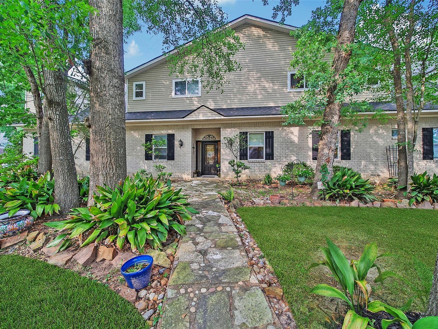 1923 Tucumcari Dr Houston, TX 77090 - Thumbnail 3