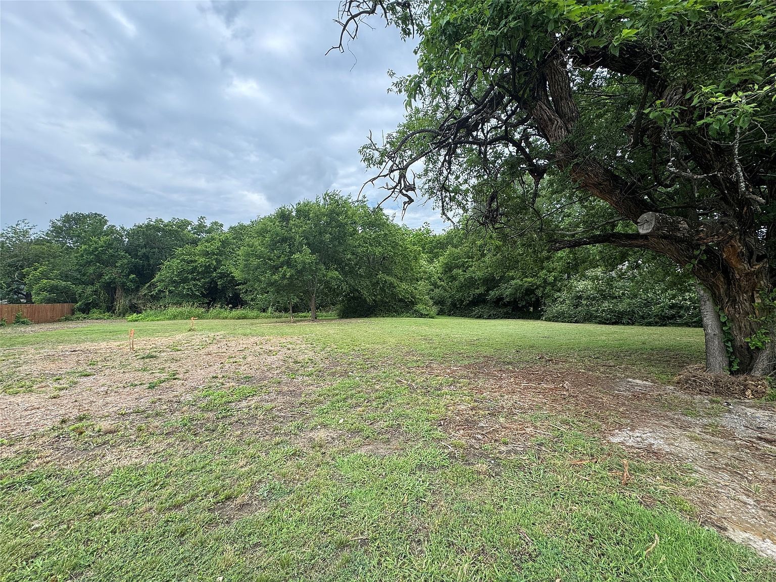 212 N Harrison Ave Sherman, TX 75090 - Thumbnail 3