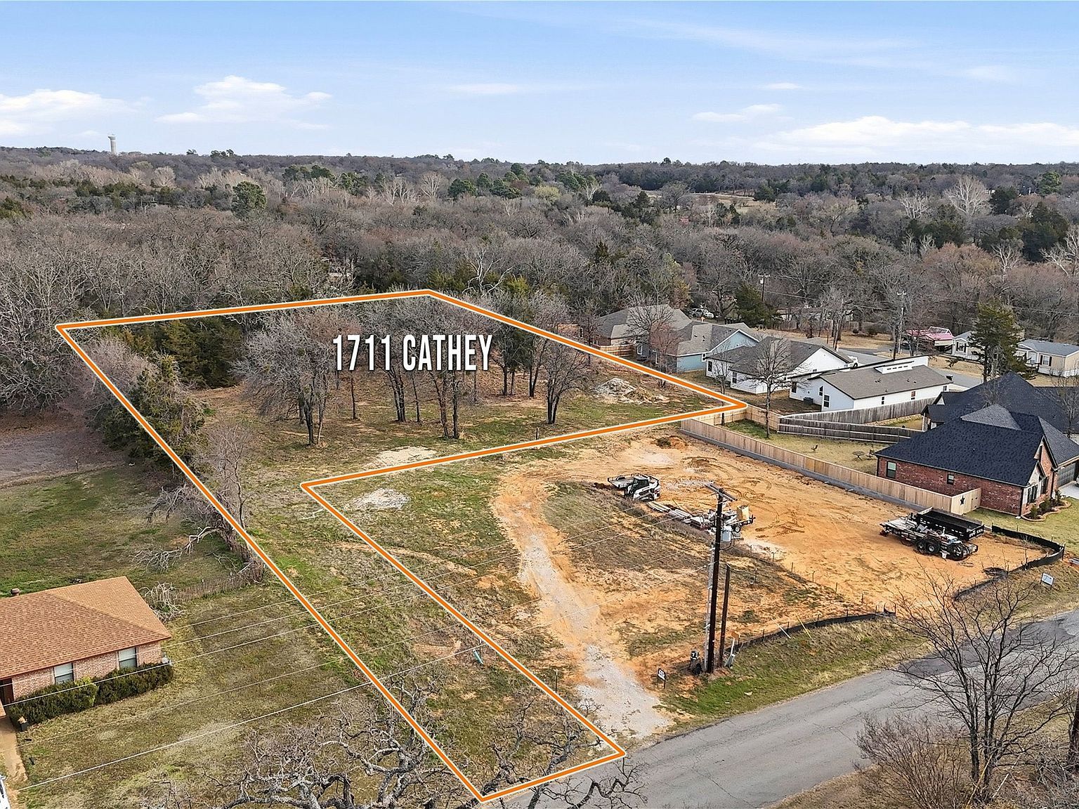 1711 Cathey Dr Denison, TX 75020 - Thumbnail 3