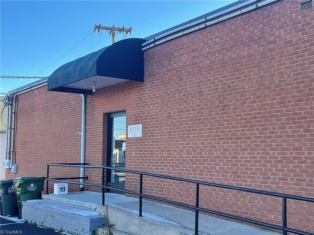 102C W 1st Ave Lexington, NC 27292 - Thumbnail 3