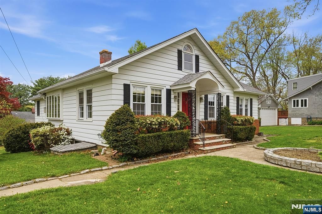 28 Sunset Rd Ringwood, NJ 07456 - Thumbnail 3