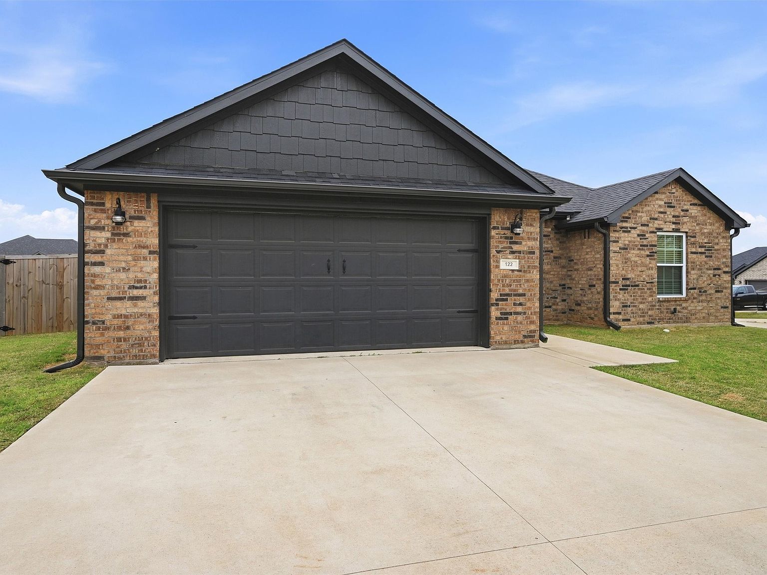 122 N Meadows Ln Pottsboro, TX 75076 - Thumbnail 3