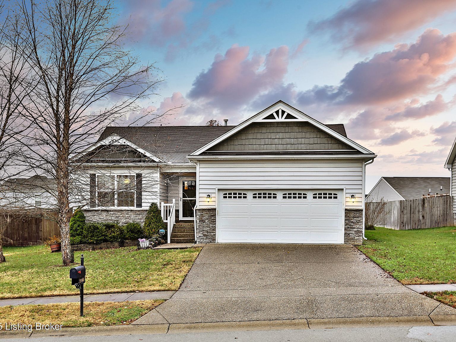 2140 Two Springs Dr Shelbyville, KY 40065 - Thumbnail 3