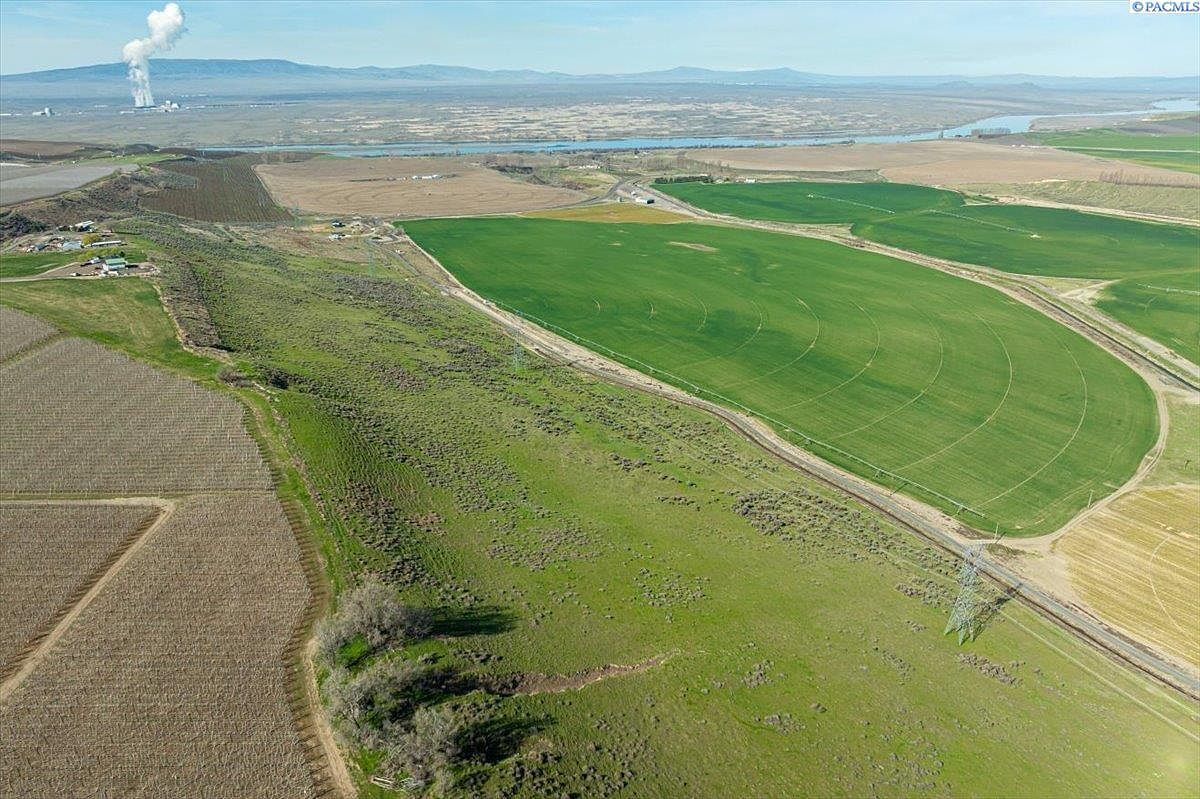 Nka Colonial Rd Mesa, WA 99343 - Thumbnail 3