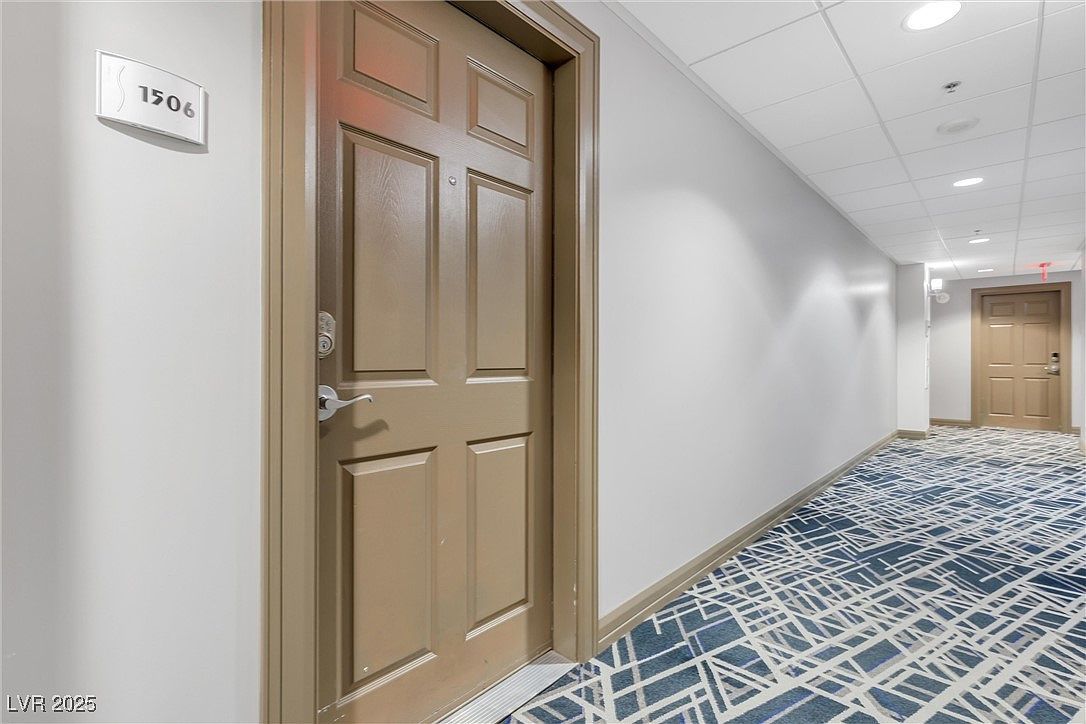 150 Las Vegas Blvd N UNIT 1506 Las Vegas, NV 89101 - Thumbnail 3