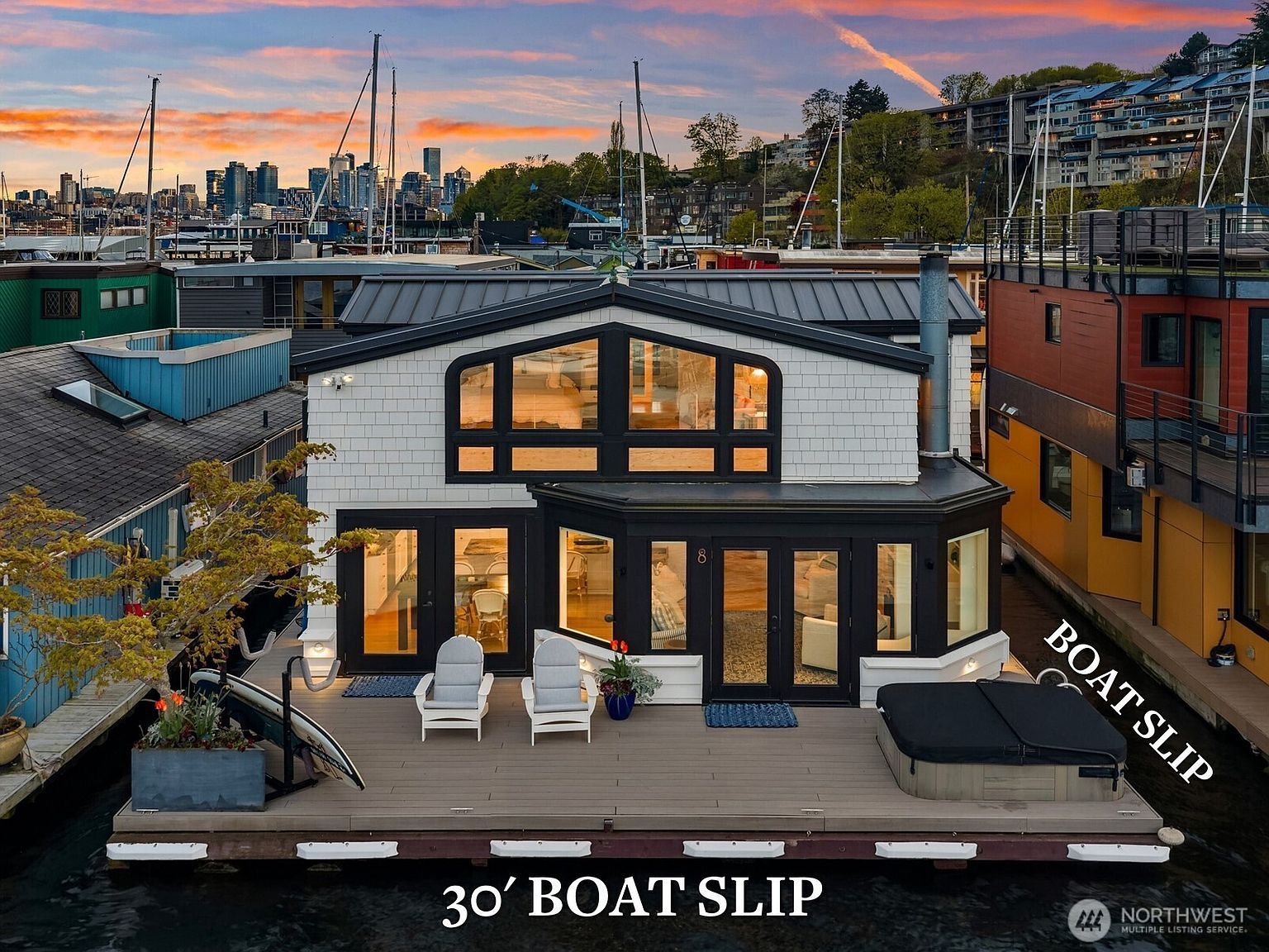 2466 Westlake Ave N Unit 8 Seattle, WA 98109 - Thumbnail 3