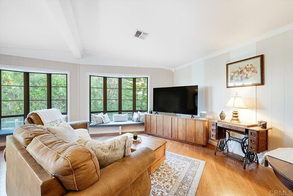 8975 Lawrence Welk Dr Space 394 Escondido, CA 92026 - Thumbnail 3