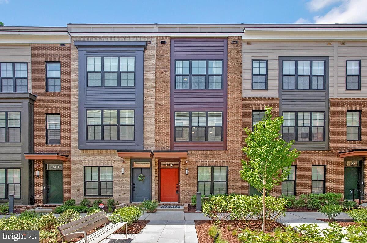 7367 Blade Dr Falls Church, VA 22042 - Thumbnail 3