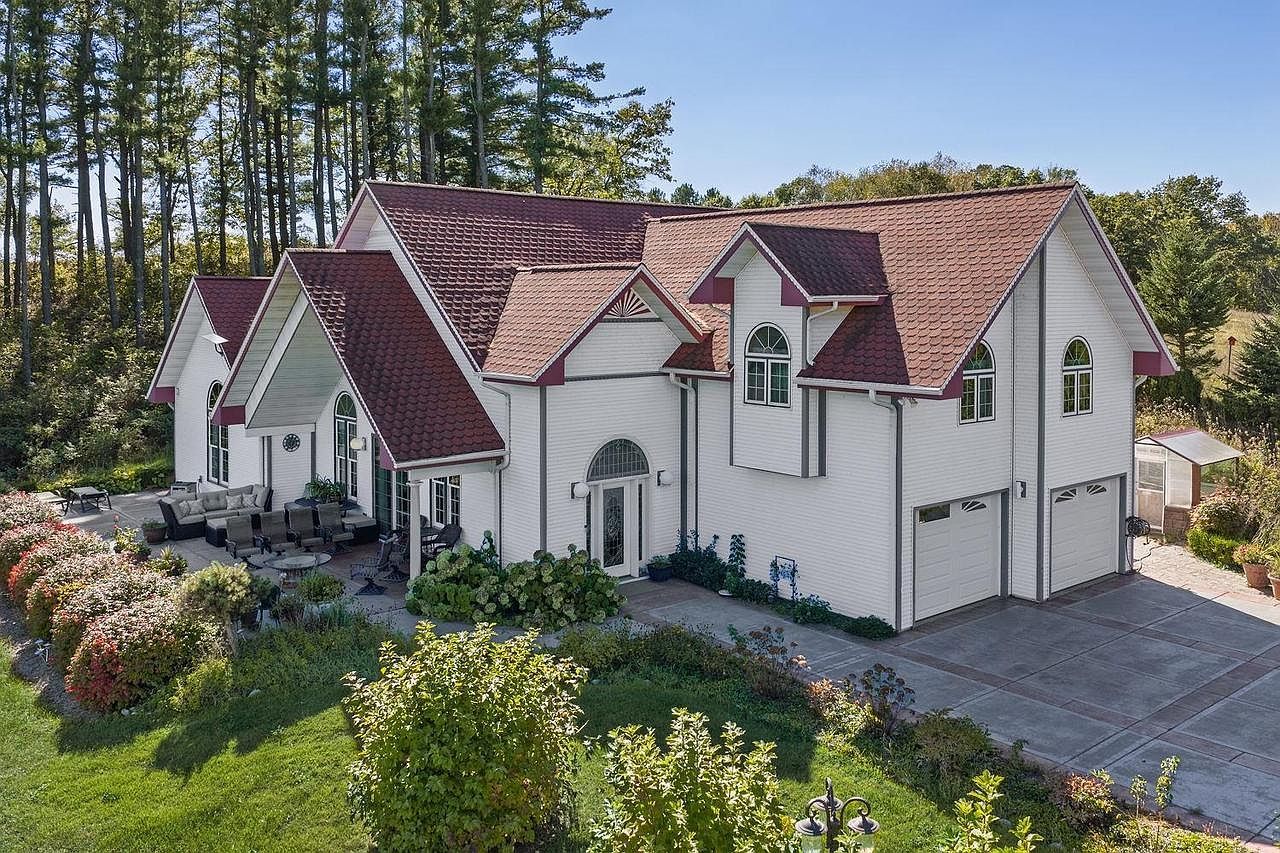 S1063 State Highway 58 La Valle, WI 53941 - Thumbnail 3