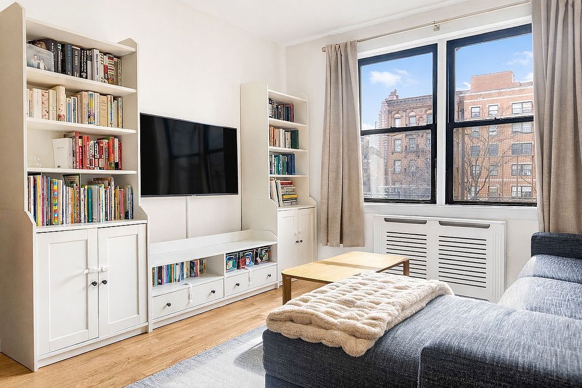 160 W 85th St APT 2J Manhattan, NY 10024 - Thumbnail 3