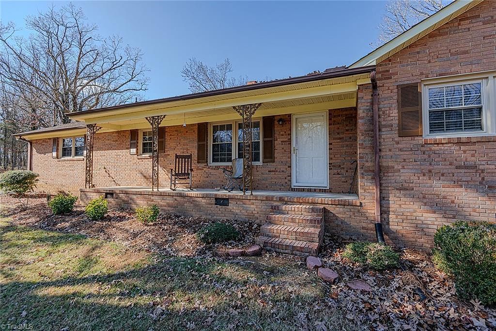 685 State Highway 119 N Mebane, NC 27302 - Thumbnail 3