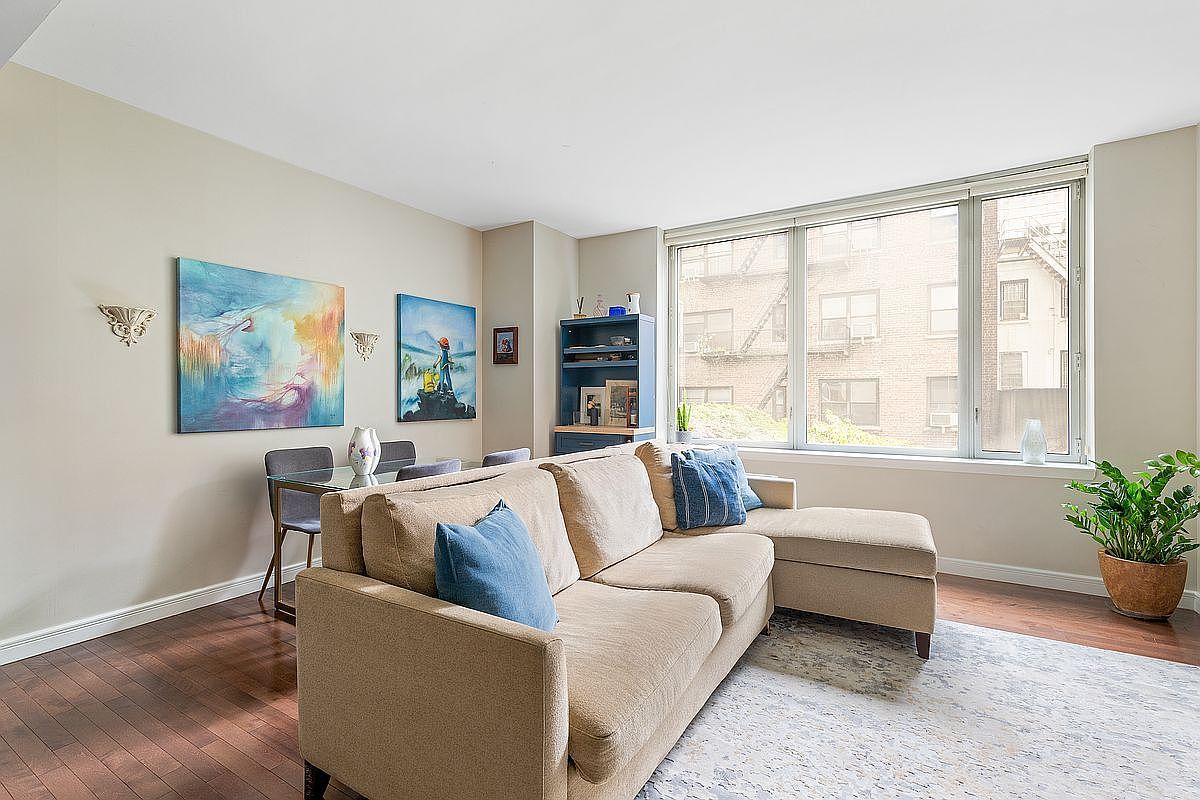 225 E 34th St APT 3K New York, NY 10016 - Thumbnail 3