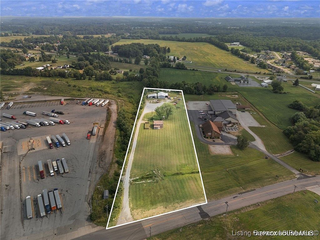 13517 Blue Lick Rd Memphis, IN 47143 - Thumbnail 3