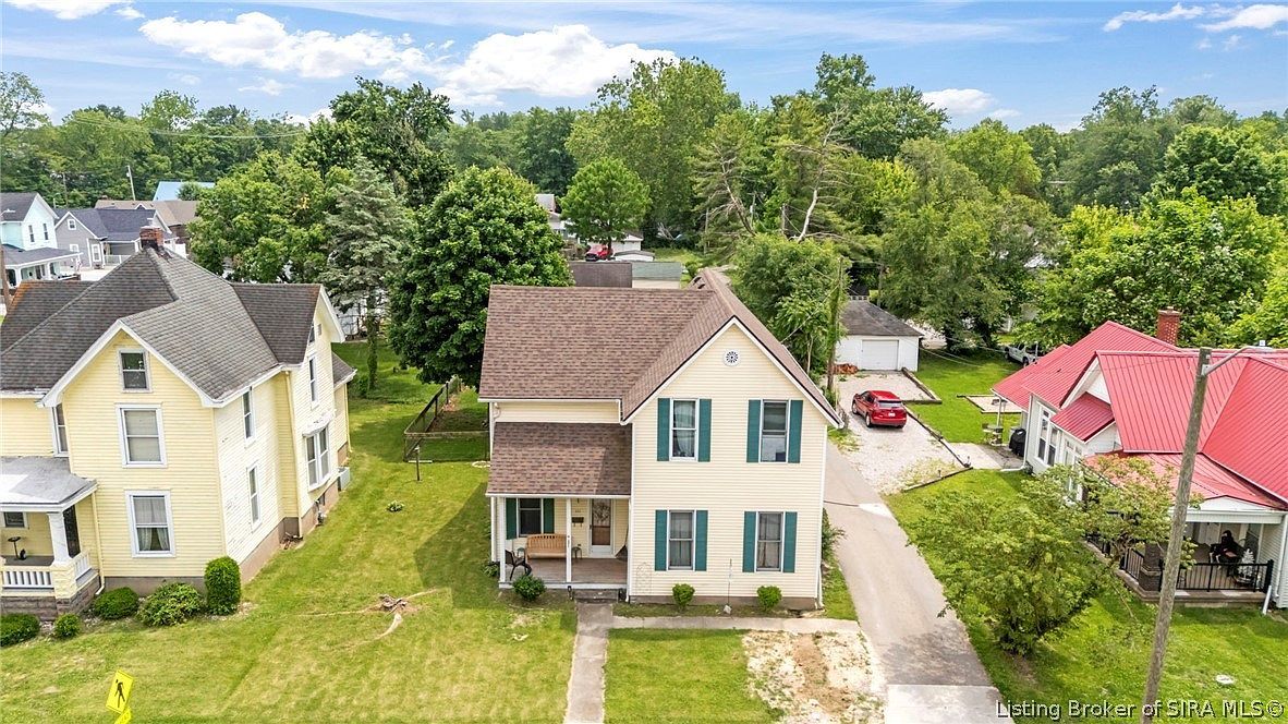 111 W Walnut St North Vernon, IN 47265 - Thumbnail 3