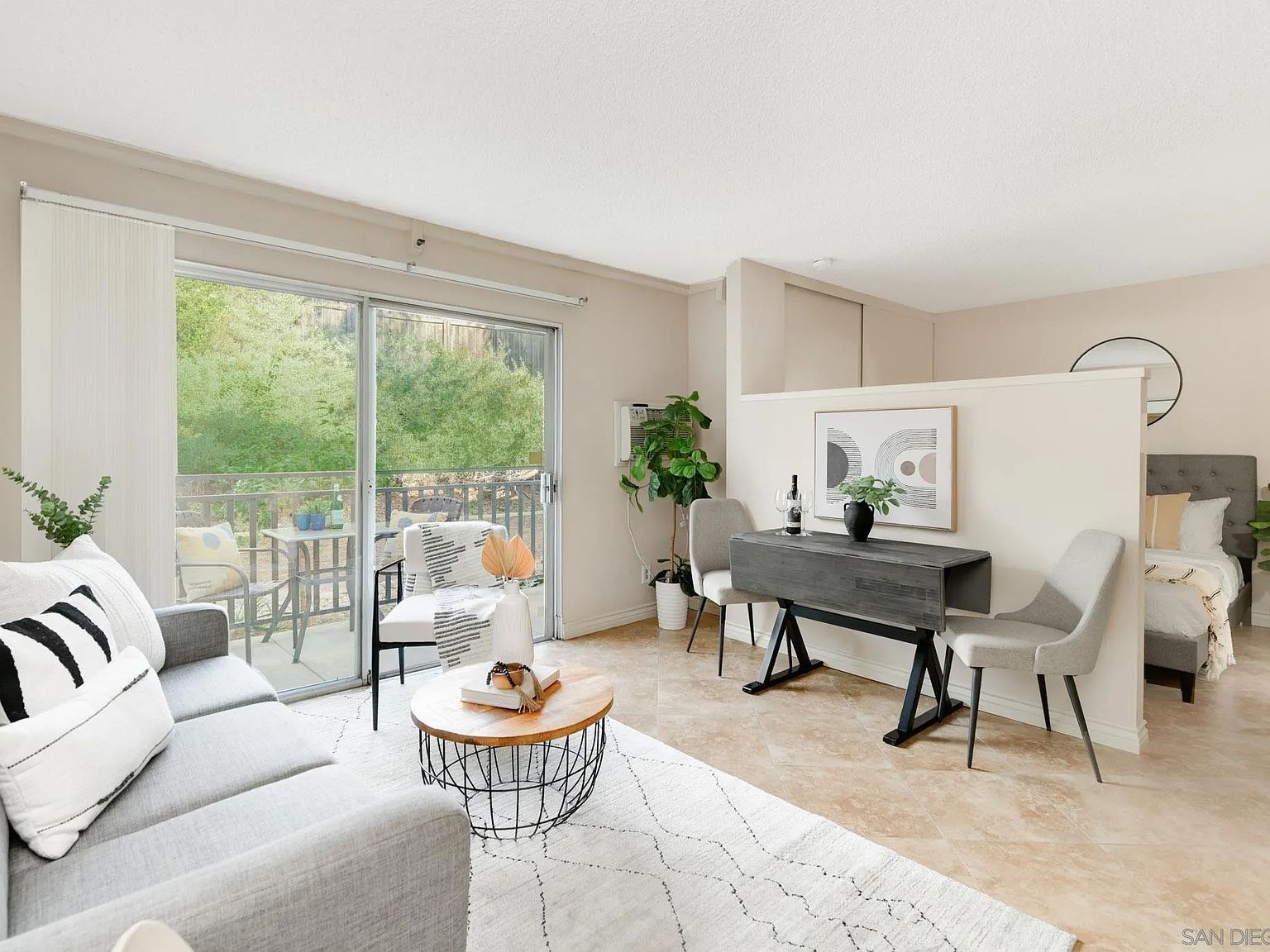 7508 Parkway Dr Unit 102 La Mesa, CA 91942 - Thumbnail 3