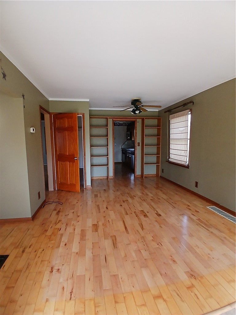 3 Bower Pl Corning, NY 14830 - Thumbnail 3