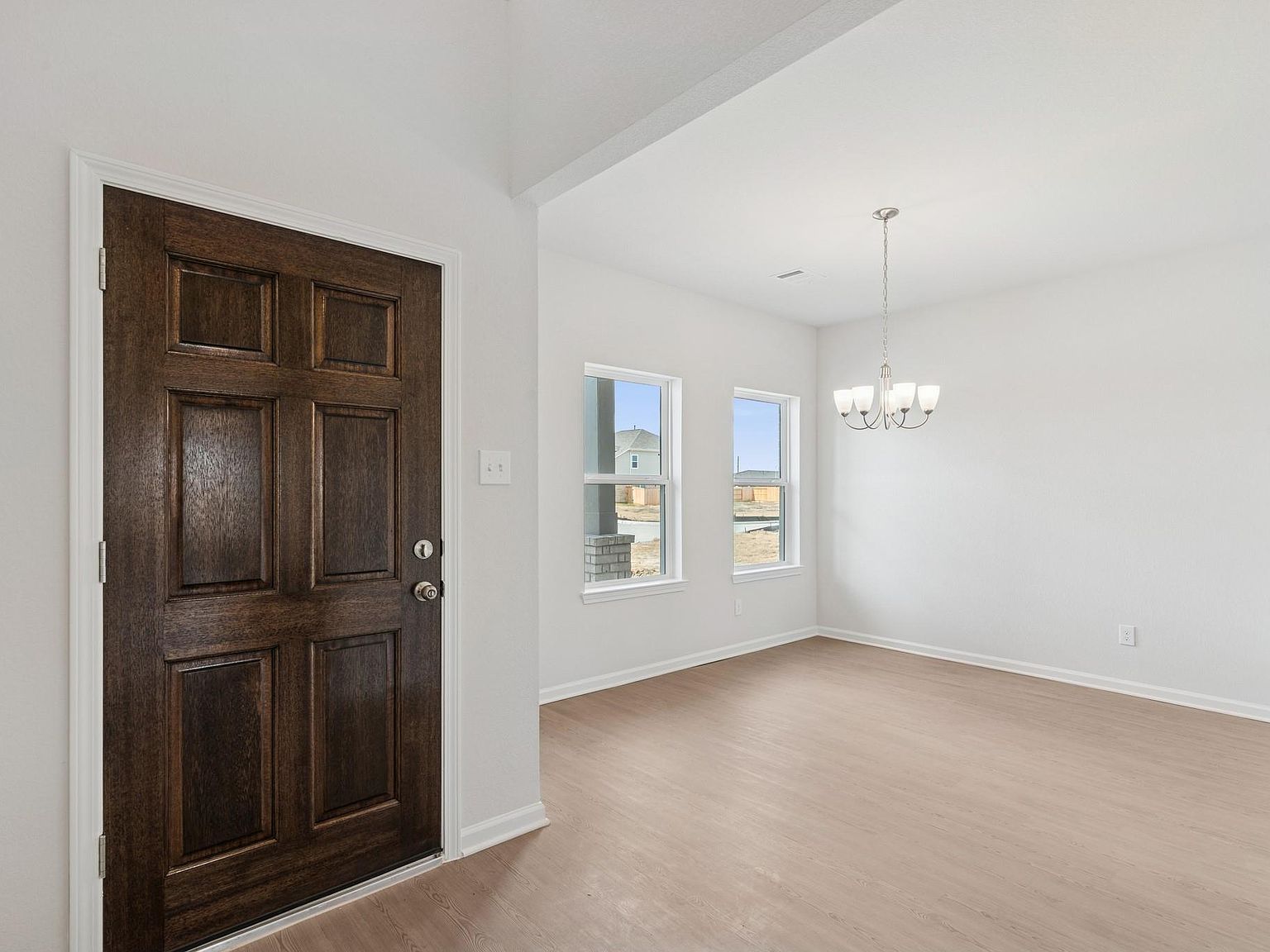 649 Woodhaven Lakes Dr La Marque, TX 77568 - Thumbnail 3