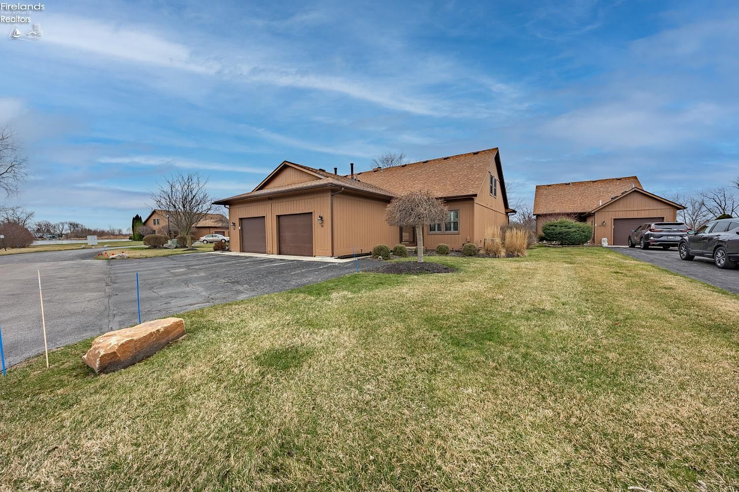 70 N Harbors End Dr Port Clinton, OH 43452 - Thumbnail 3