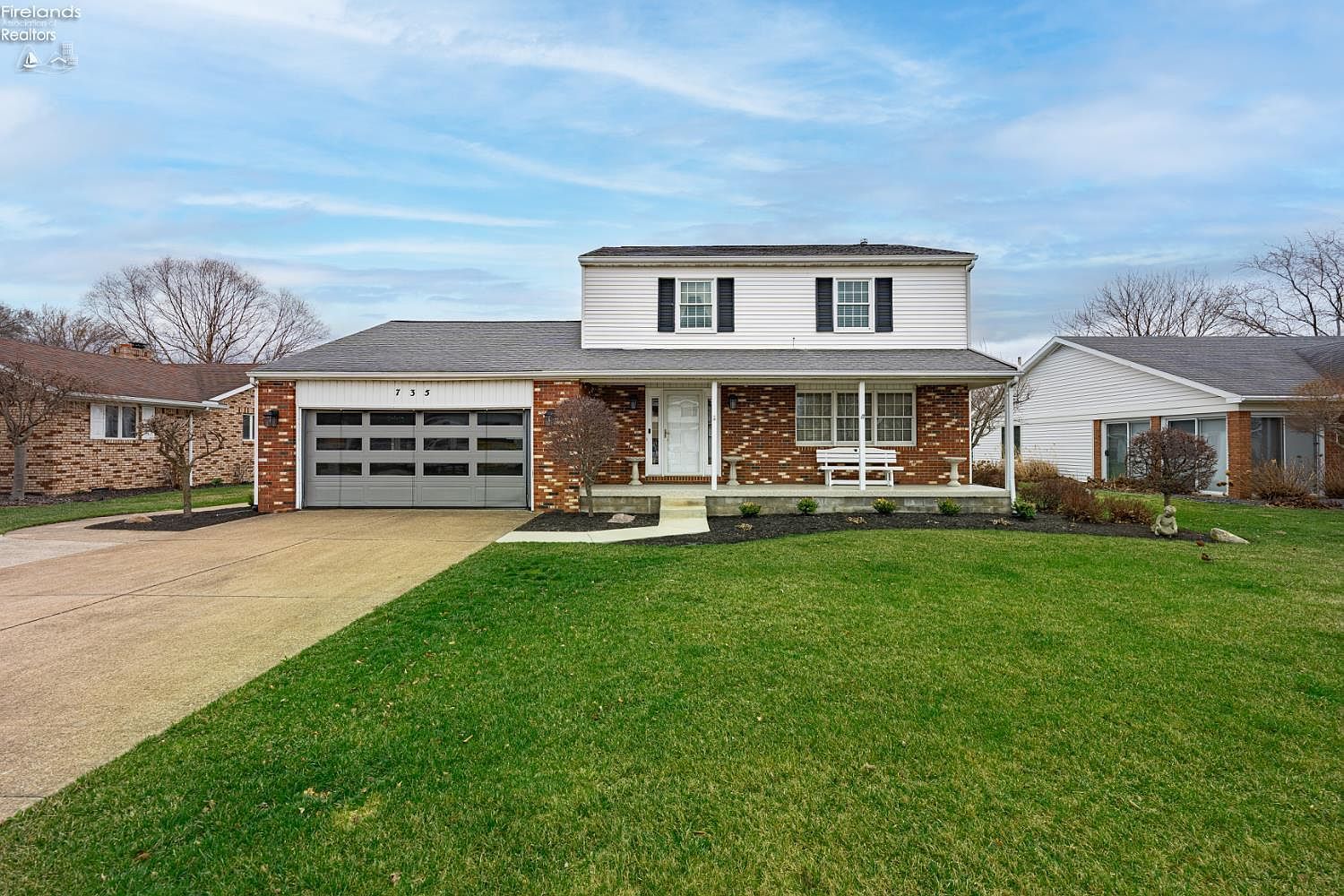 735 Grant St Port Clinton, OH 43452 - Thumbnail 3