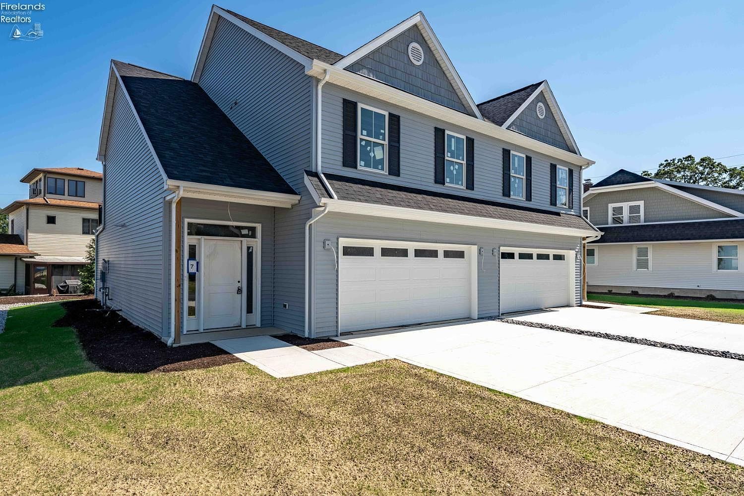 29 N Beach St Port Clinton, OH 43452 - Thumbnail 3