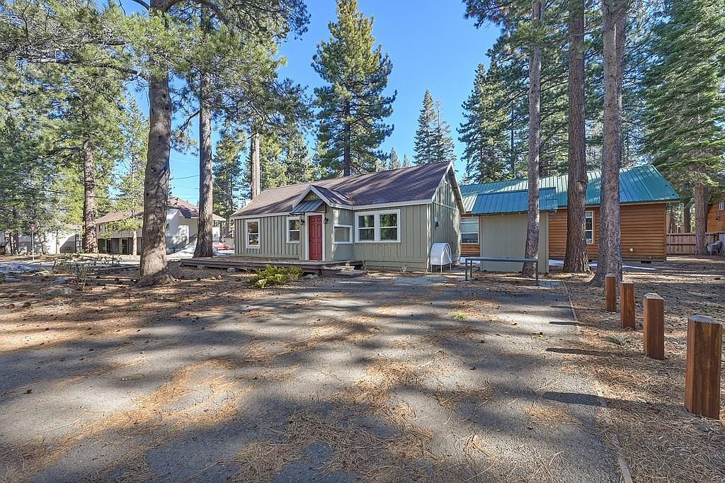 1099 Tata Ln South Lake Tahoe, CA 96150 - Thumbnail 3