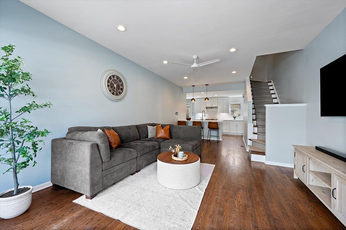 1802 W Diversey Pkwy #I Chicago, IL 60614 - Thumbnail 3