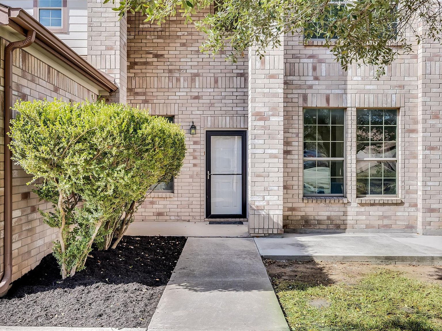 19912 Lime Cv Round Rock, TX 78664 - Thumbnail 3