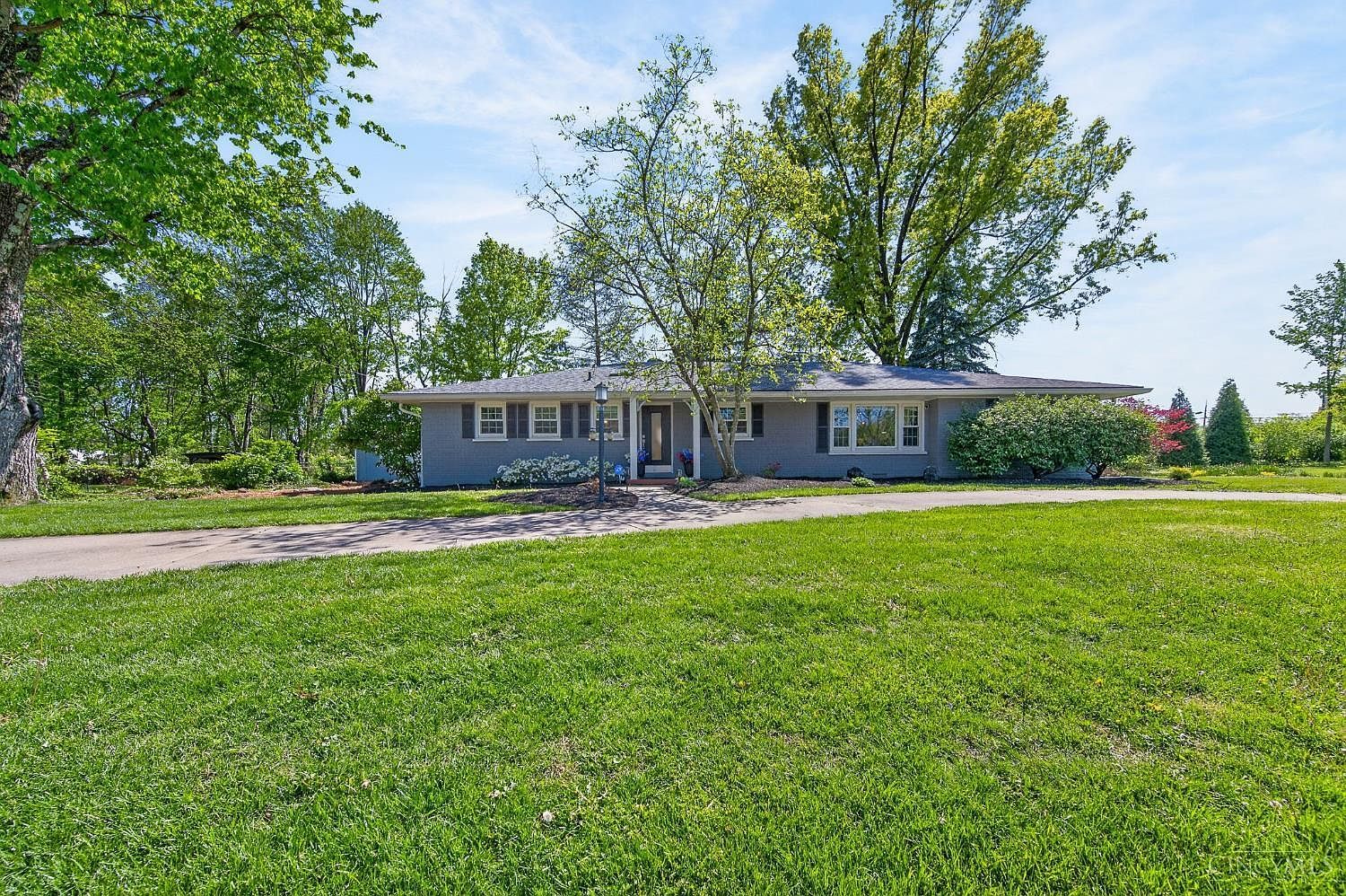 8317 Patrilla Ln Cincinnati, OH 45249 - Thumbnail 3