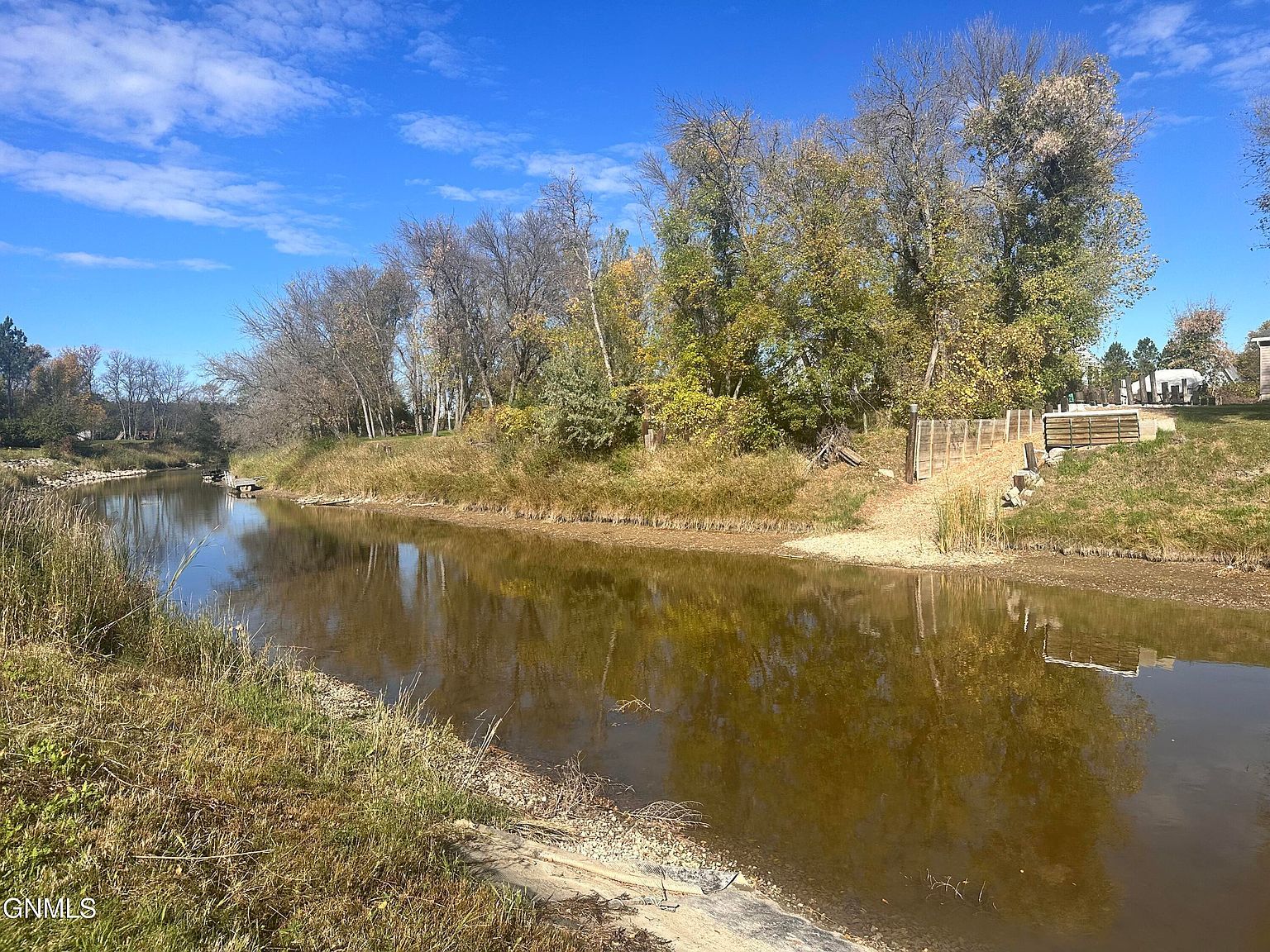 520 Rosie Ln N Mandan, ND 58554 - Thumbnail 3