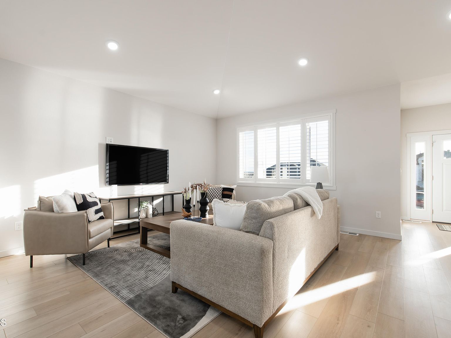 2006 Monarch Ave Bismarck, ND 58503 - Thumbnail 3