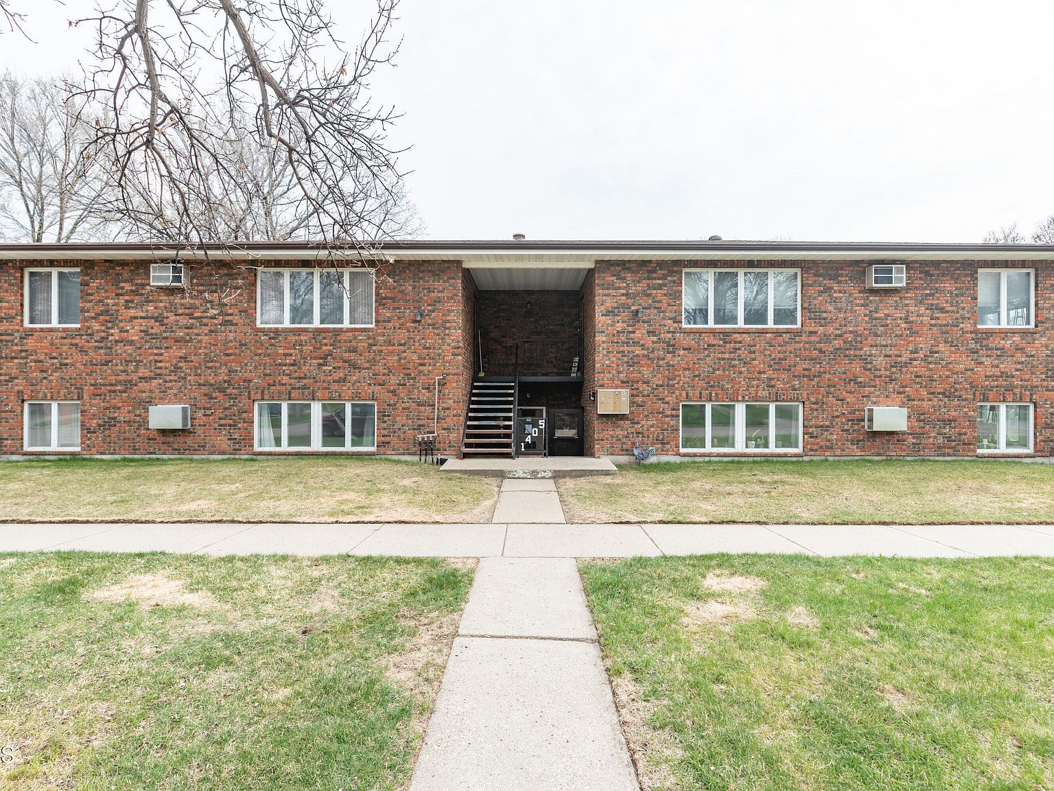 1405 B Avenue E #D Bismarck, ND 58501 - Thumbnail 3