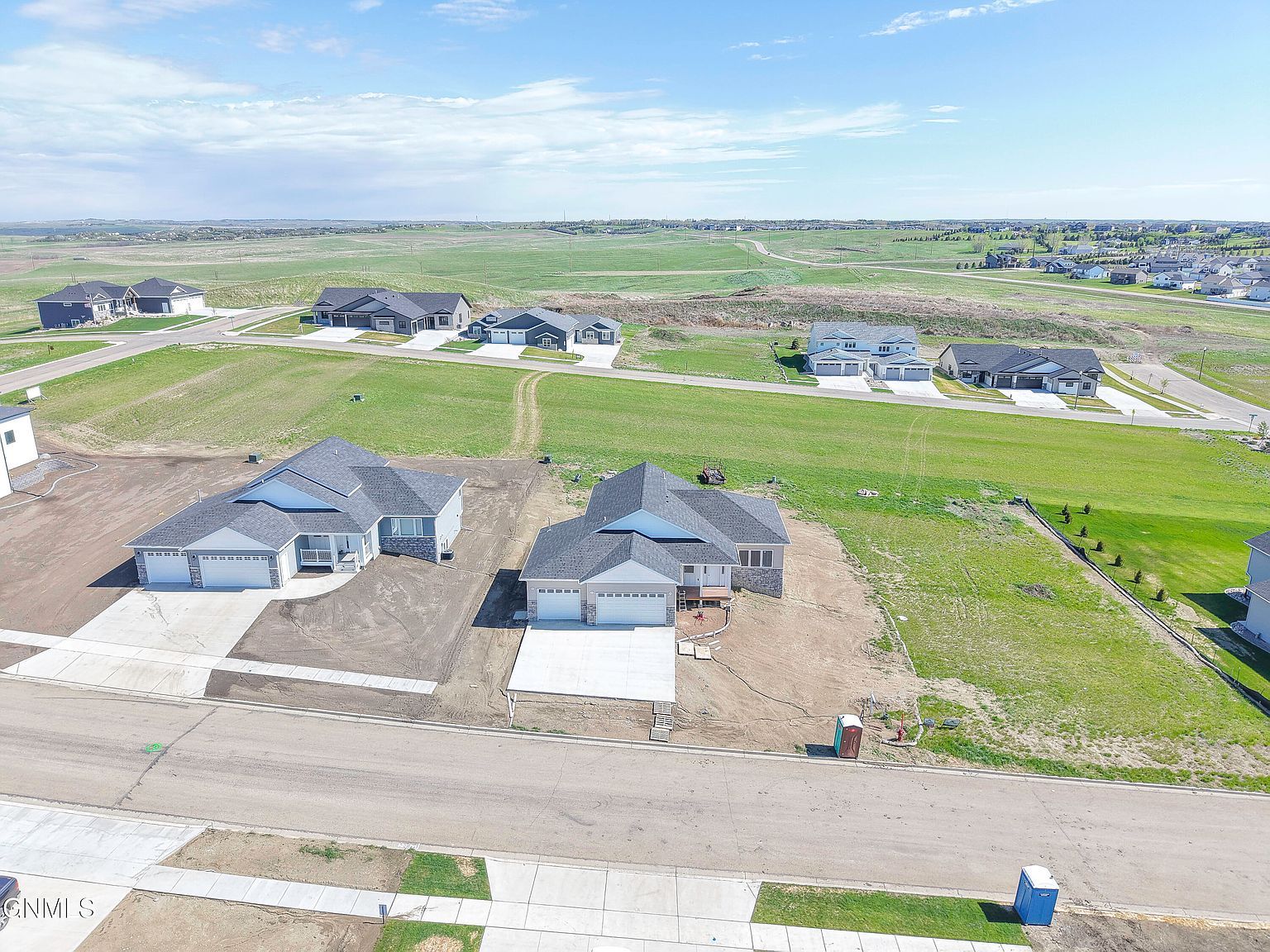 2018 Monarch Ave Bismarck, ND 58503 - Thumbnail 3