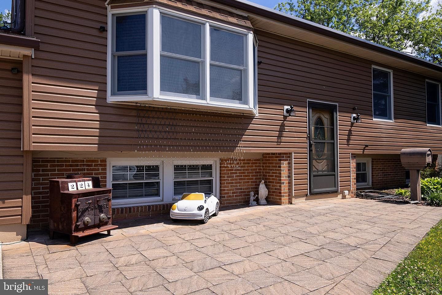 224 Orono Pl Somerdale, NJ 08083 - Thumbnail 3