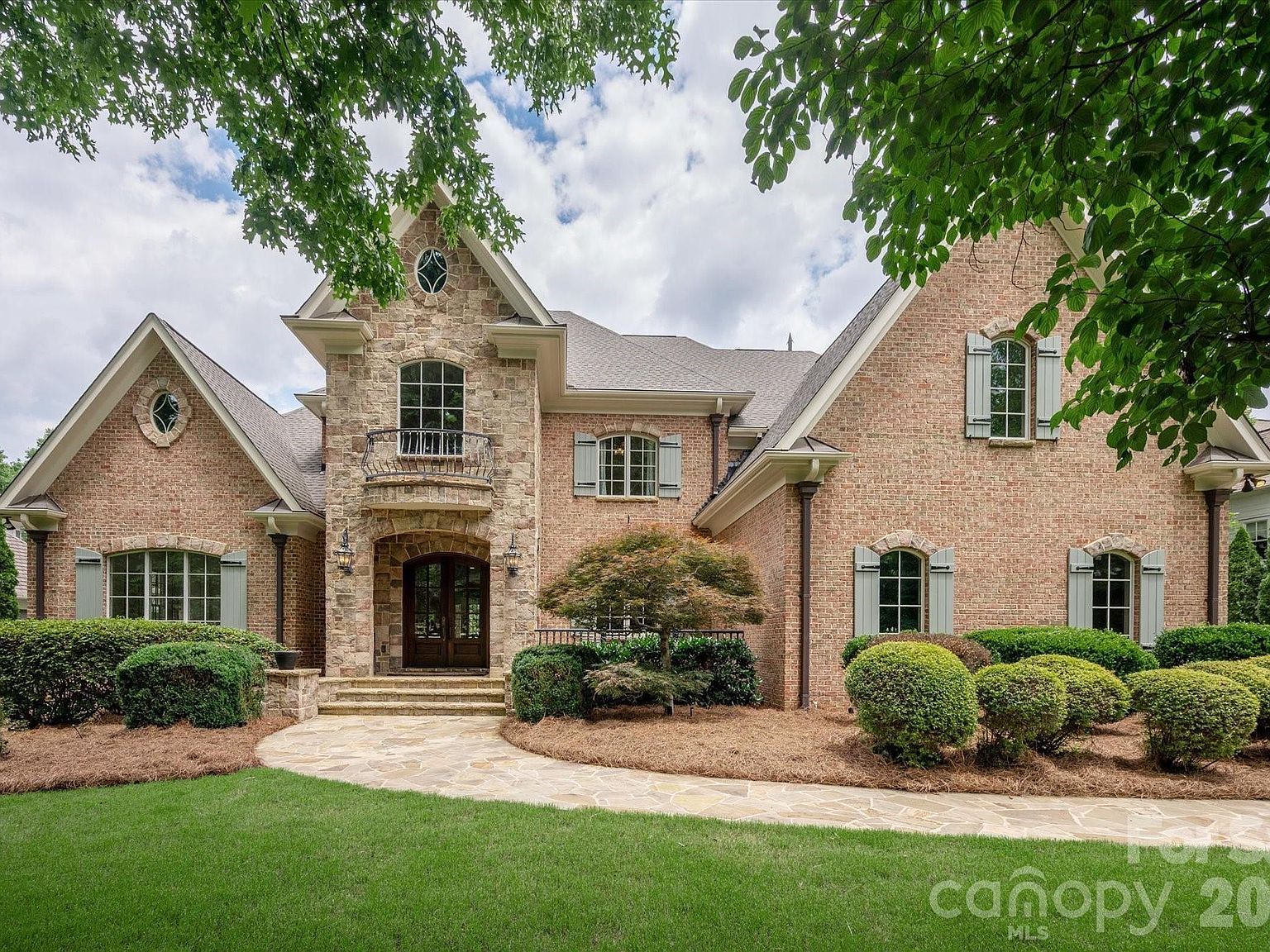 731 Mendenhall Ct Fort Mill, SC 29715 - Thumbnail 3