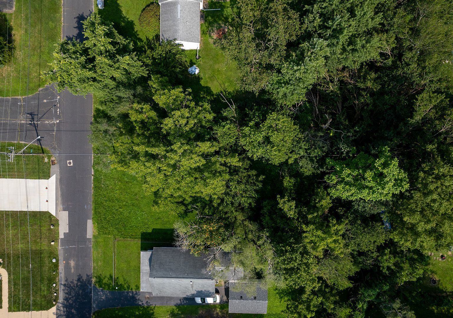 512 E Paris Ave Peoria, IL 61603 - Thumbnail 3