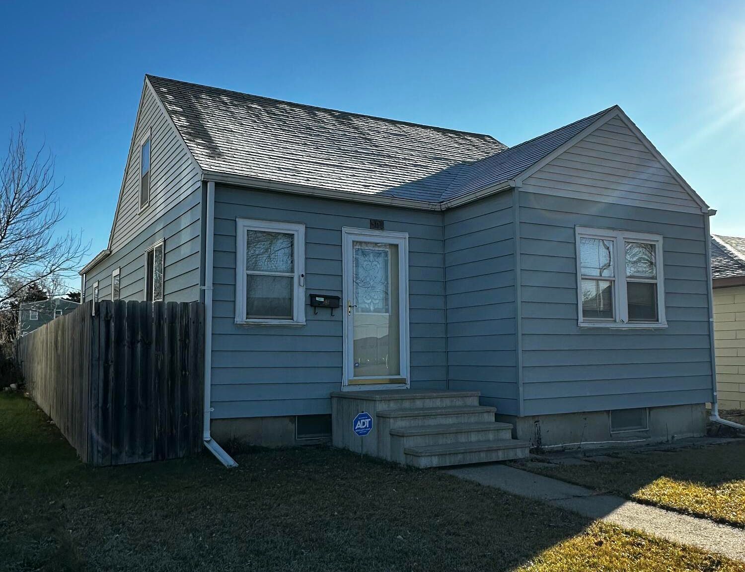 508 N 3rd St Garden City, SD 57401 - Thumbnail 3