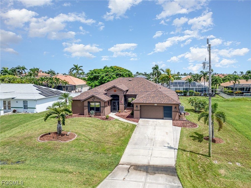 2725 SW 28th Pl Cape Coral, FL 33914 - Thumbnail 3