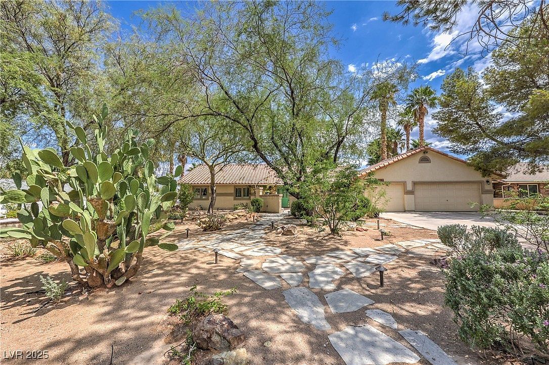 8020 La Cienega St Las Vegas, NV 89123 - Thumbnail 3